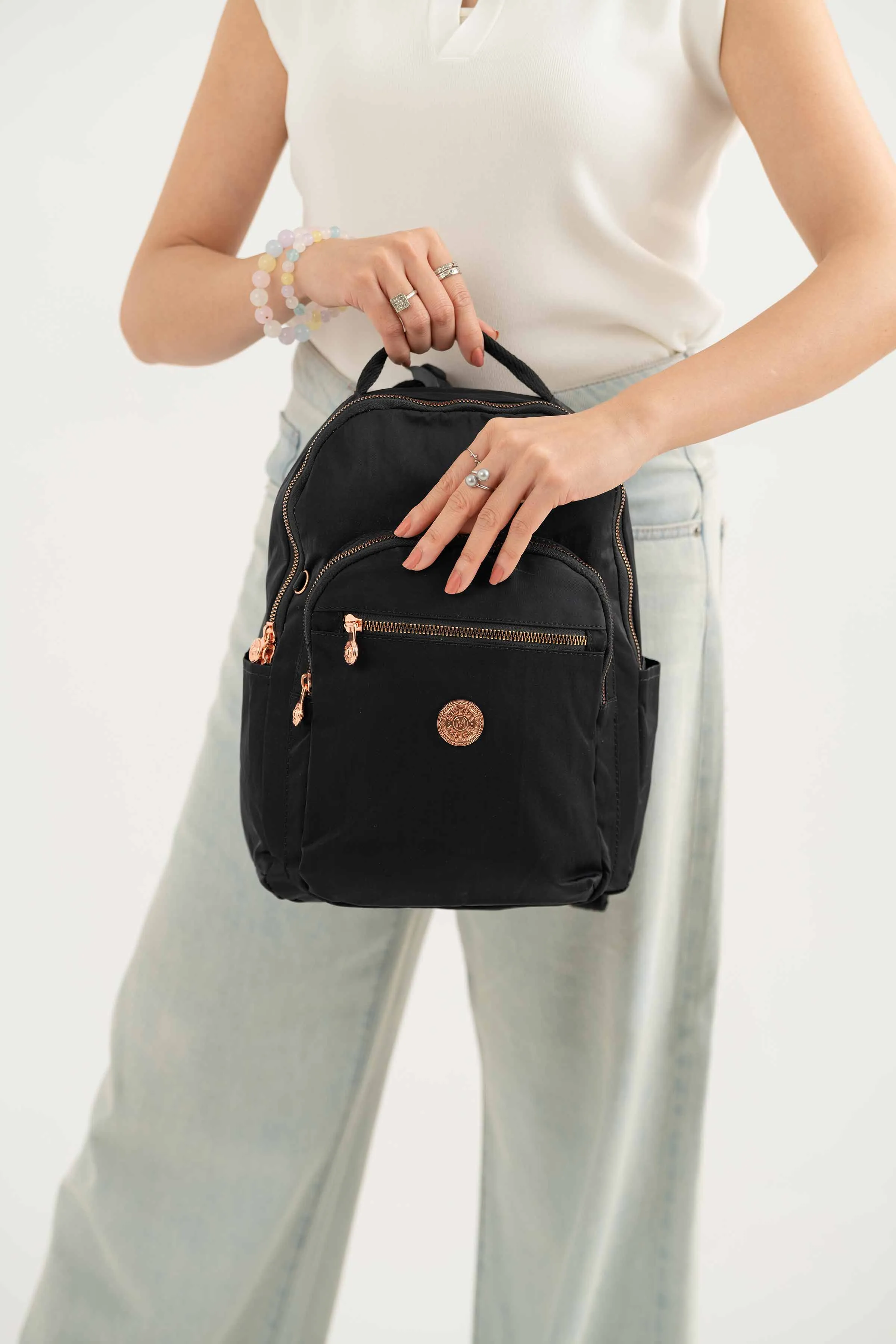 Black Back Pack-441642103