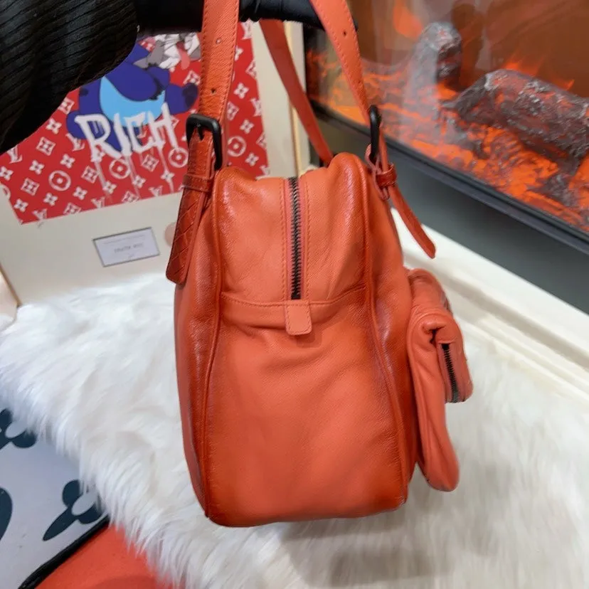 Bottega Veneta Shoulder Bag Orange Leather Medium