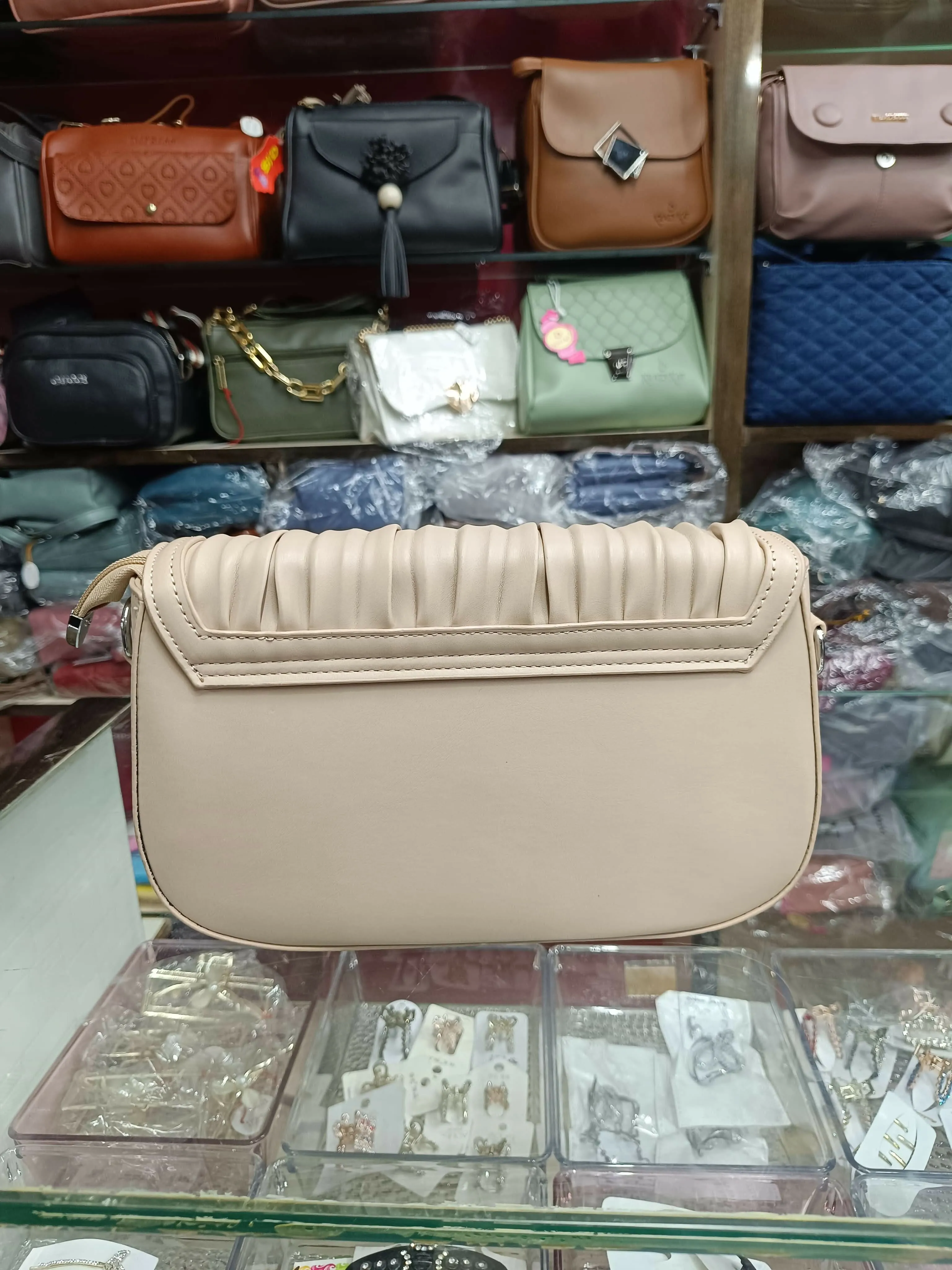 Cream stretch designed handbag forwomen / girls for parties and travel(TPT)