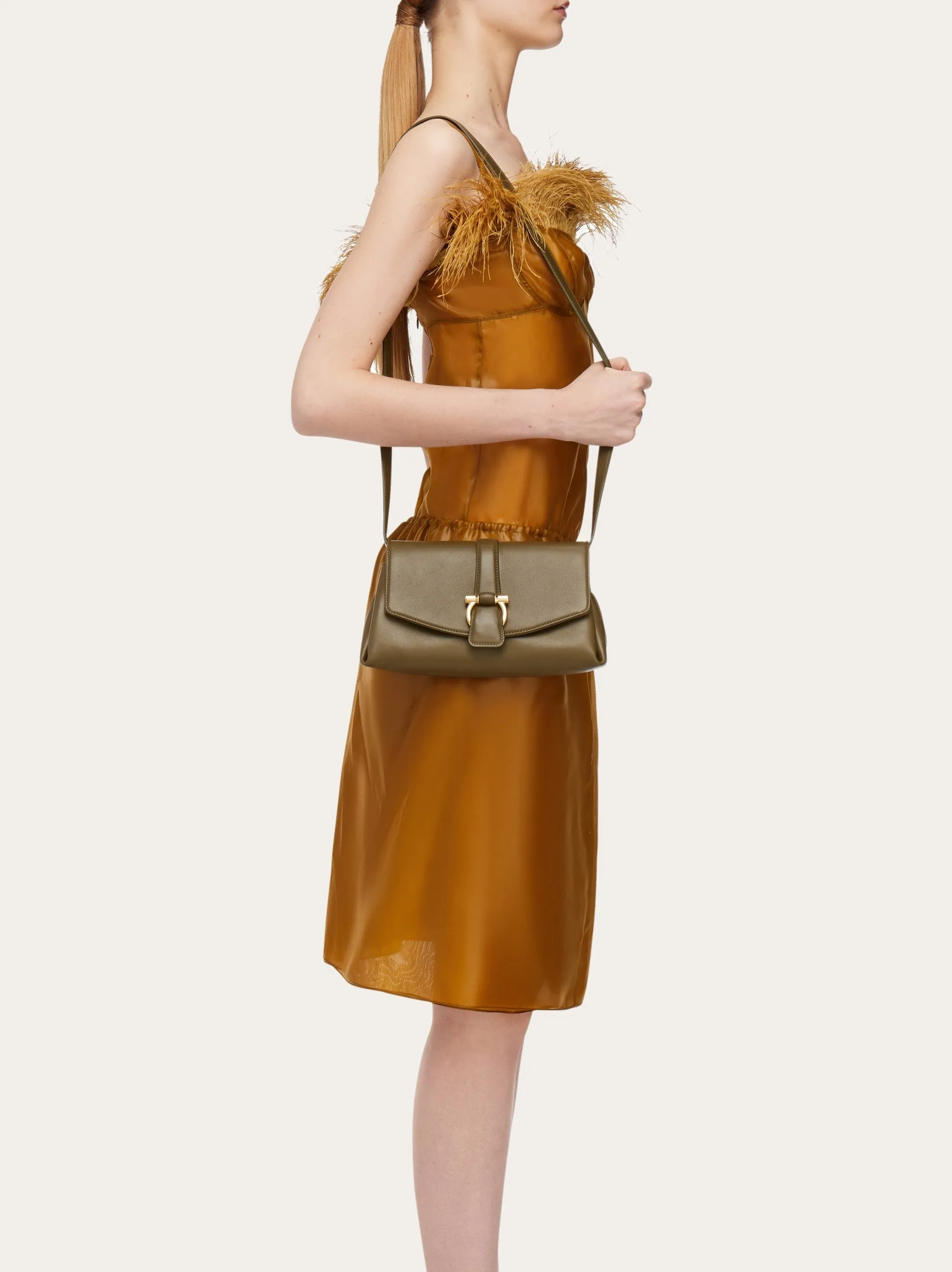 Front Flap Crossbody Bag (S)