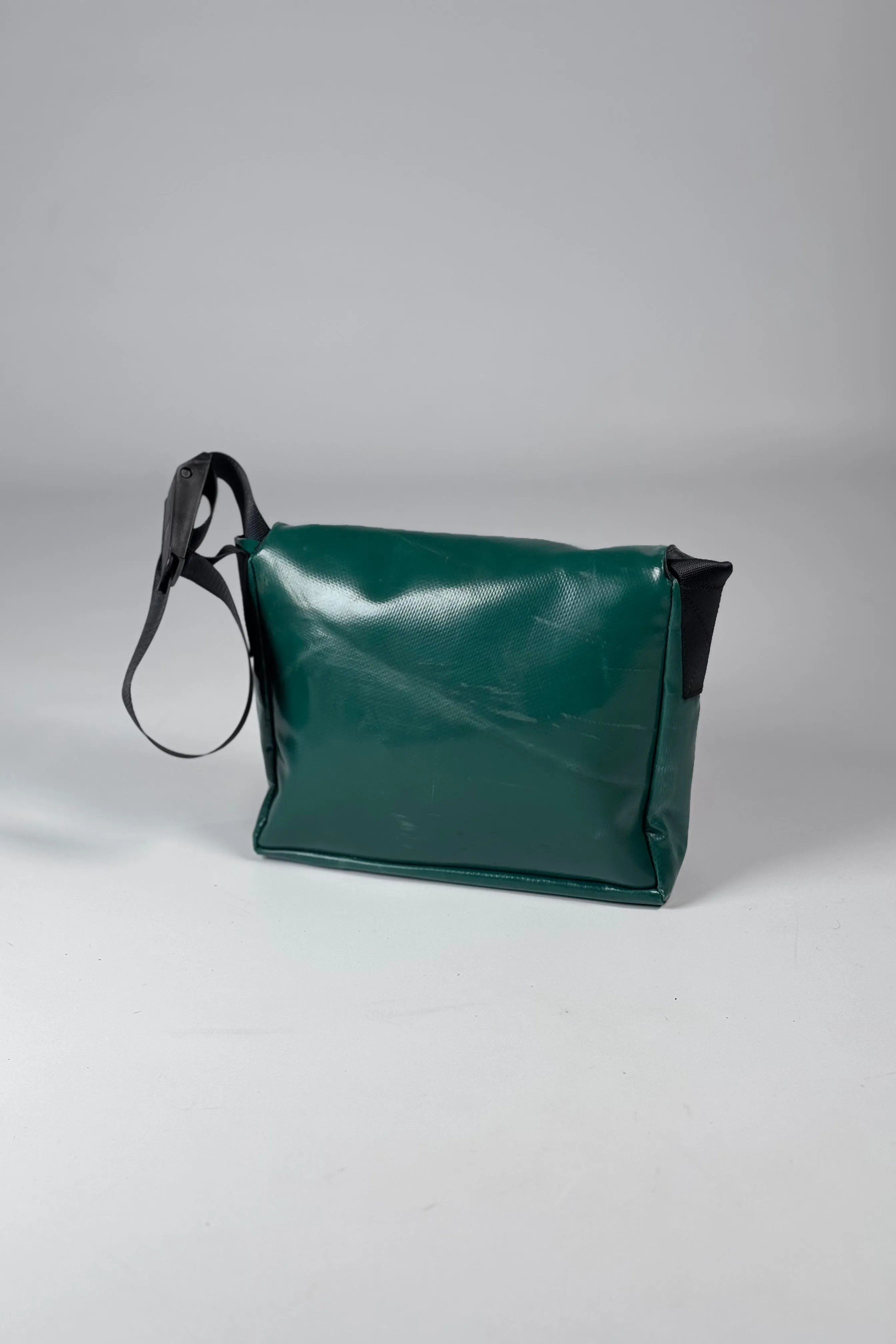 LASSIE F11 Messenger Classic S