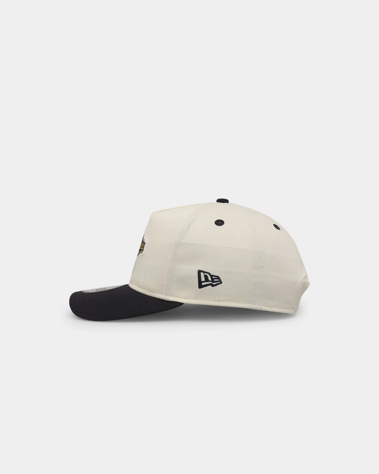 New Era Atlanta Braves '1990s World Series Through The Decades' 1995 World Series Golfer Snapback Chrome White