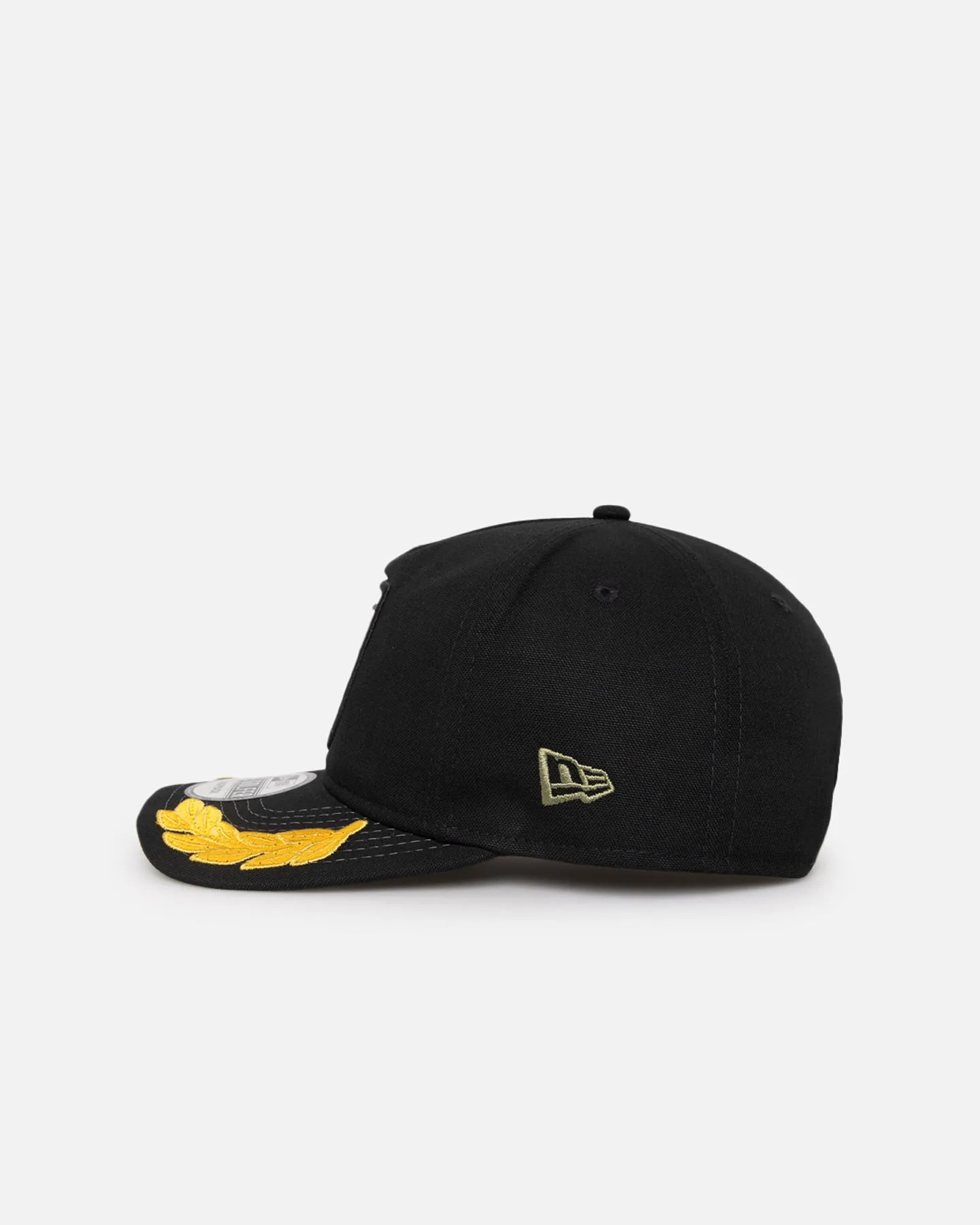 New Era Chicago Cubs 'Military Patch' Pre-Curved Golfer Snapback Black