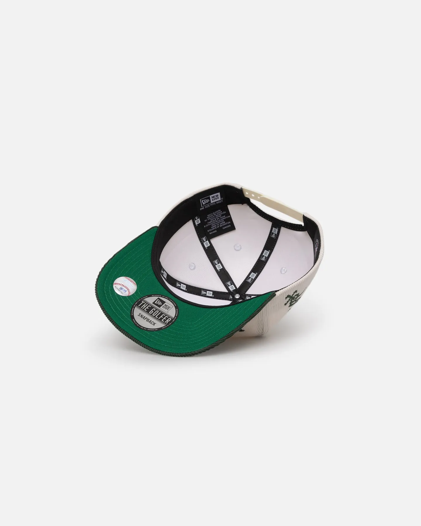 New Era Chicago White Sox 'Currency Corduroy' Golfer Pre-Curved Snapback Chrome White