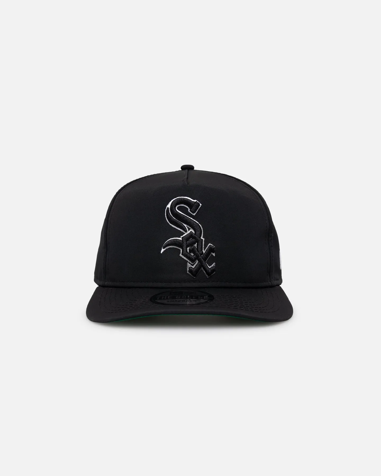 New Era Chicago White Sox Golfer Pre-Curved Snapback Black/OTC