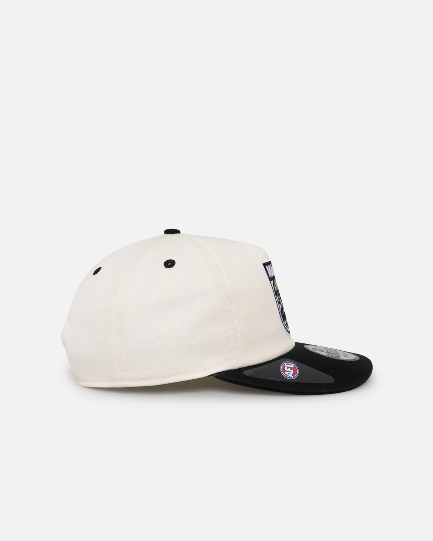 New Era Collingwood Magpies Official Team Golfer Snapback OTC