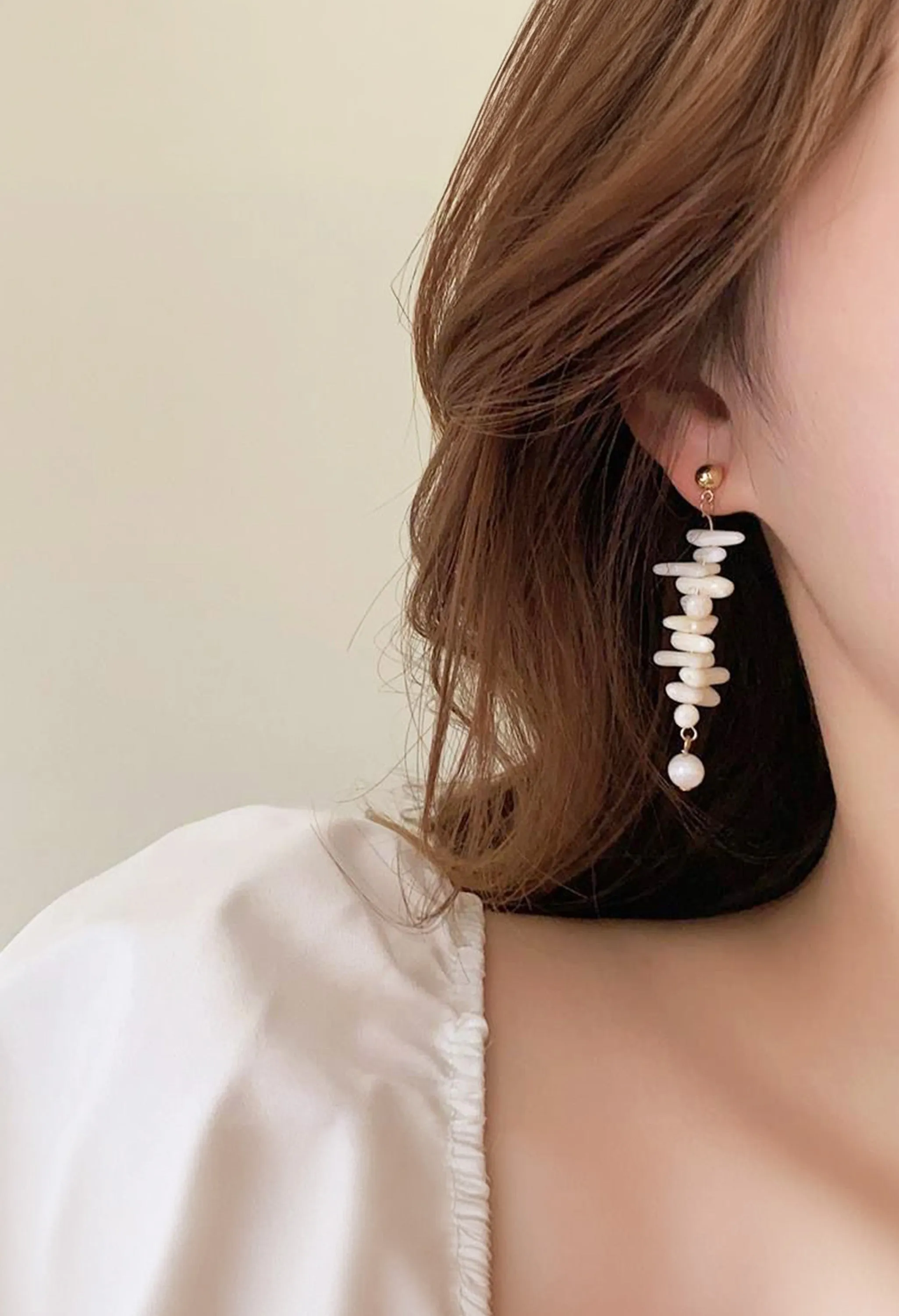 Pankh Nova Elegant Pearl Earing
